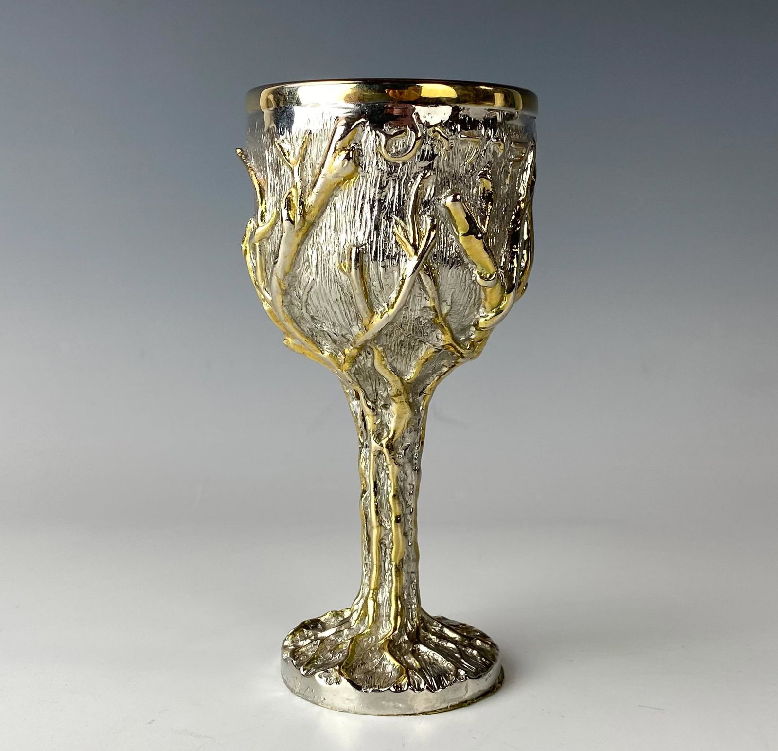 Yaacov Heller Israel Jewish Judaica Chalice Goblet: Designed by Yaacov Heller [ b 1941- ] Ohio, who is a globally recognized and acclaimed sculptor, artist and jewelry designer and has been rated among the world's most accomplished silversmiths. Featur
