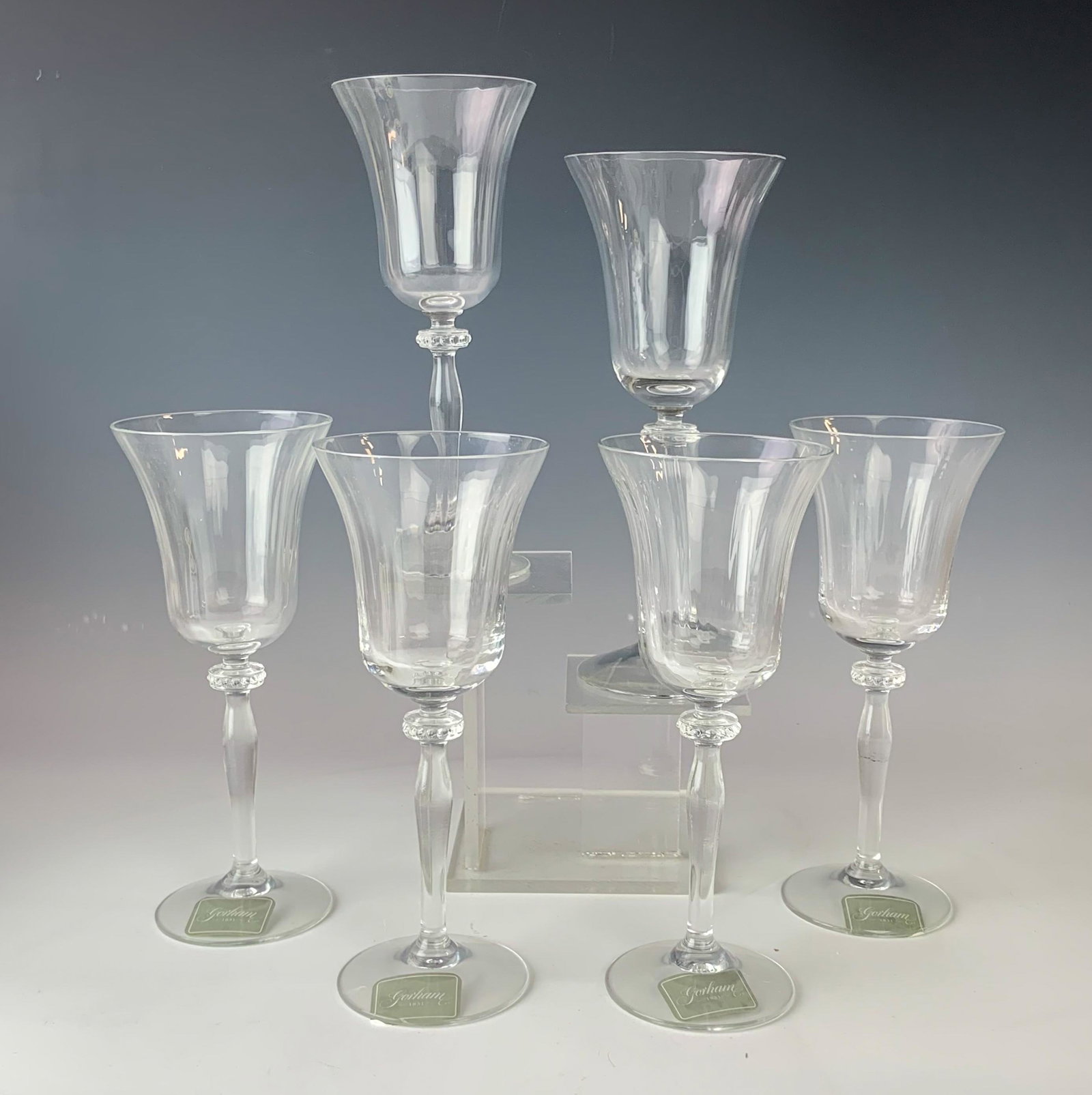 Set 6 Gorham Crystal Grand Manor Wine Glass Goblet: Retired Set 6 Gorham Crystal Art Glass Bar Barware Wine Goblets. Pattern "Grand Manor" introduced in 2001 and discontinued / retired in 2004. Design features a subtle vertical ribbed design to the bow