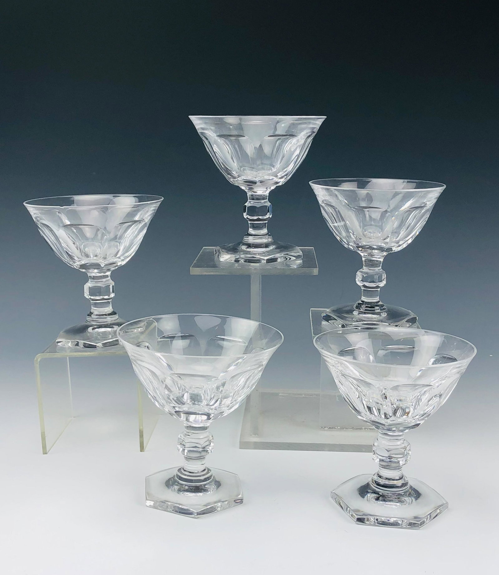 5 Kosta Boda Crystal Geraldine Champagne Sherbets: Set 5 Kosta Boda Sweden Swedish Crystal Art Glass Champagne Sherbets modeled in the "Geraldine" pattern which is now discontinued. Design features 6 oval concaves around the body, short knobbed multif