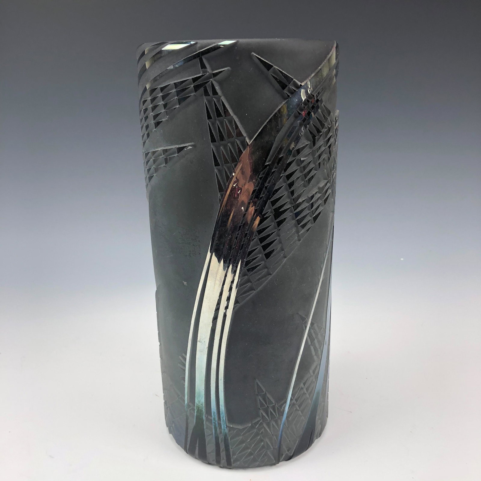 Cameo Acid Etched Deep Carved Cylinder Vase 10": Distinctively deep carved cameo acid etched cylinder shaped vase. Features sharp cuts to the design work. Signed R Beer and dated 1985. Good estate fresh condition with no issues to make note of. Meas