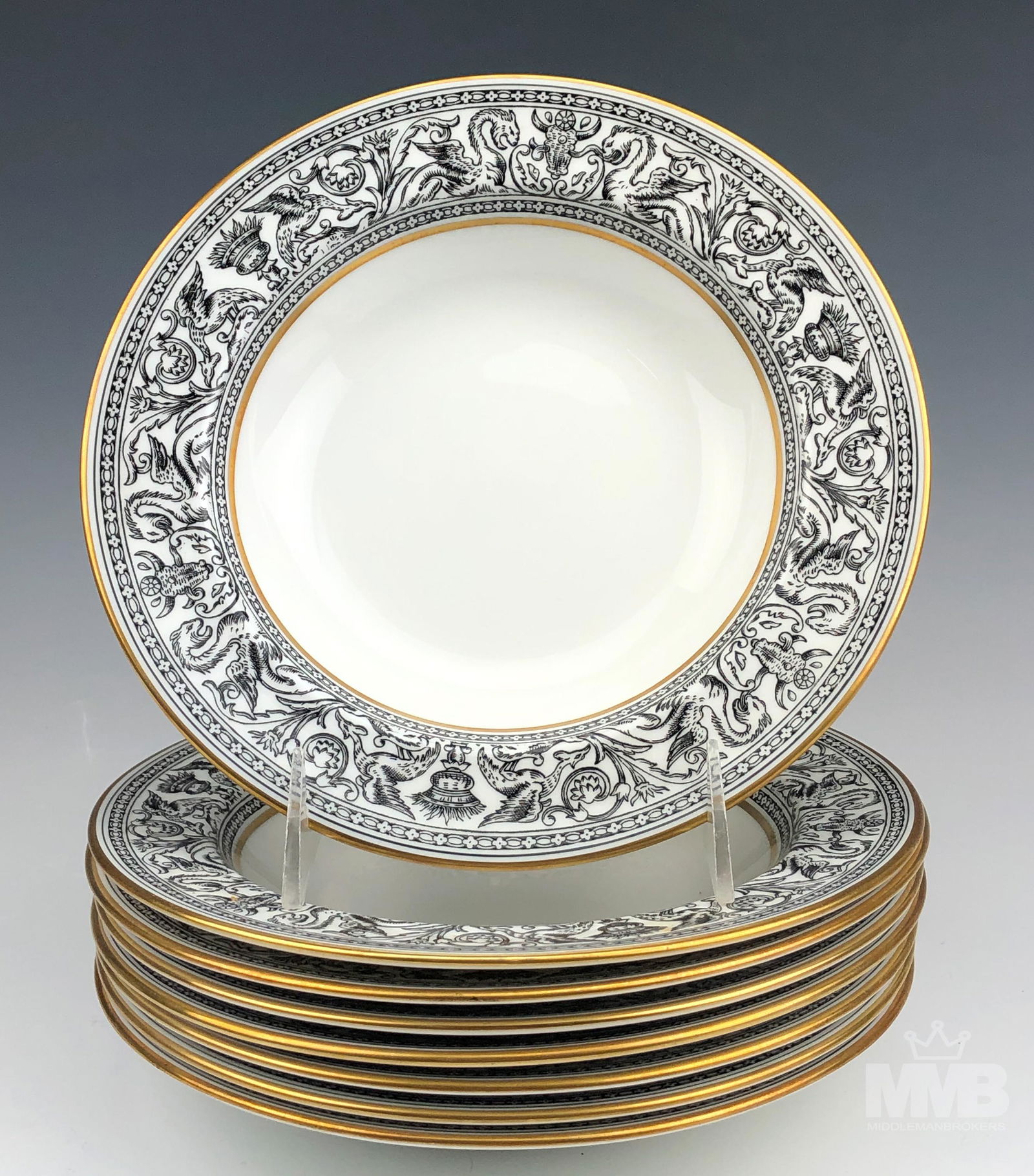 8 Wedgwood Florentine Black Dragon Soup Bowls (1 of 5)