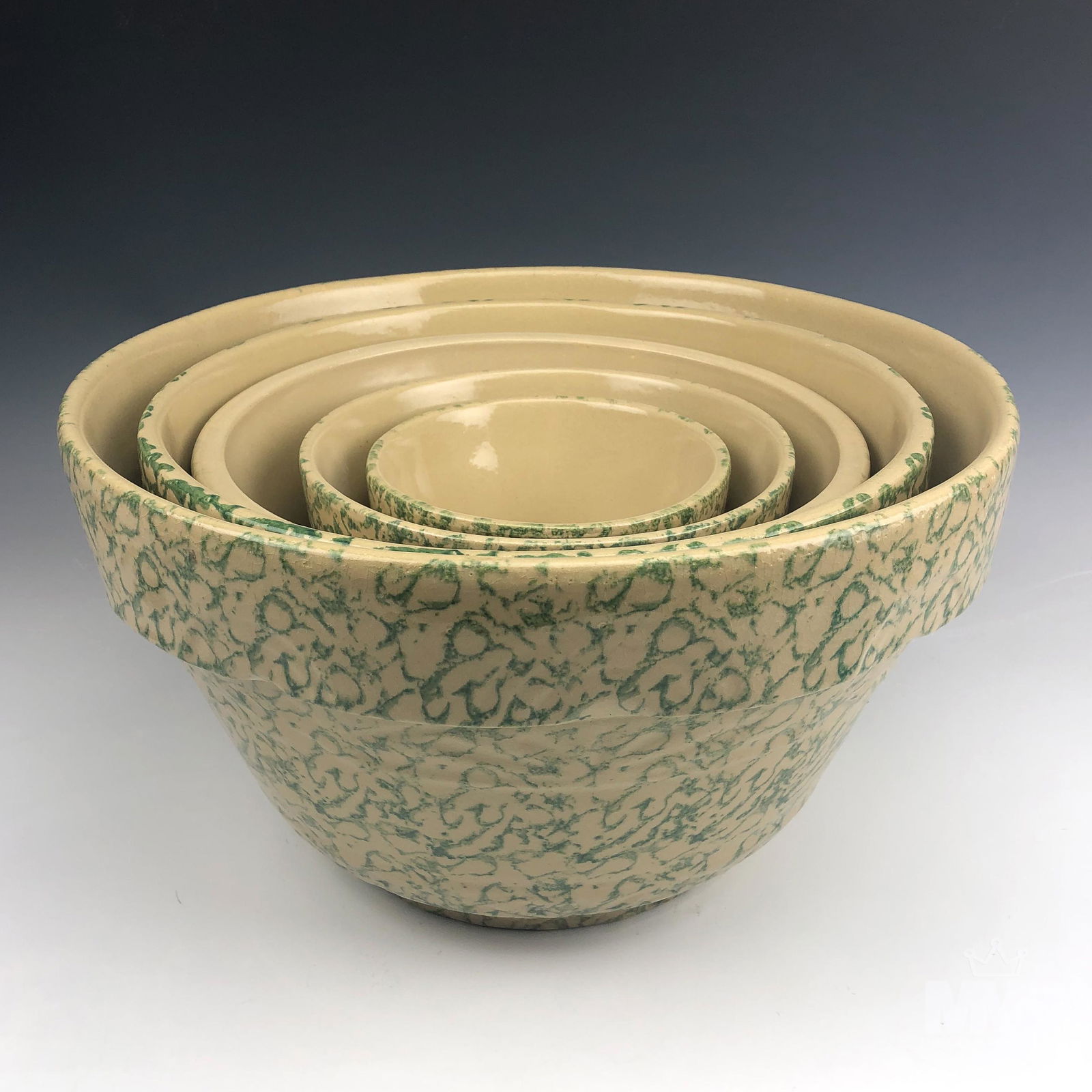 Roseville Pottery Spatter Ware Mixing Bowl Set (1 of 8)