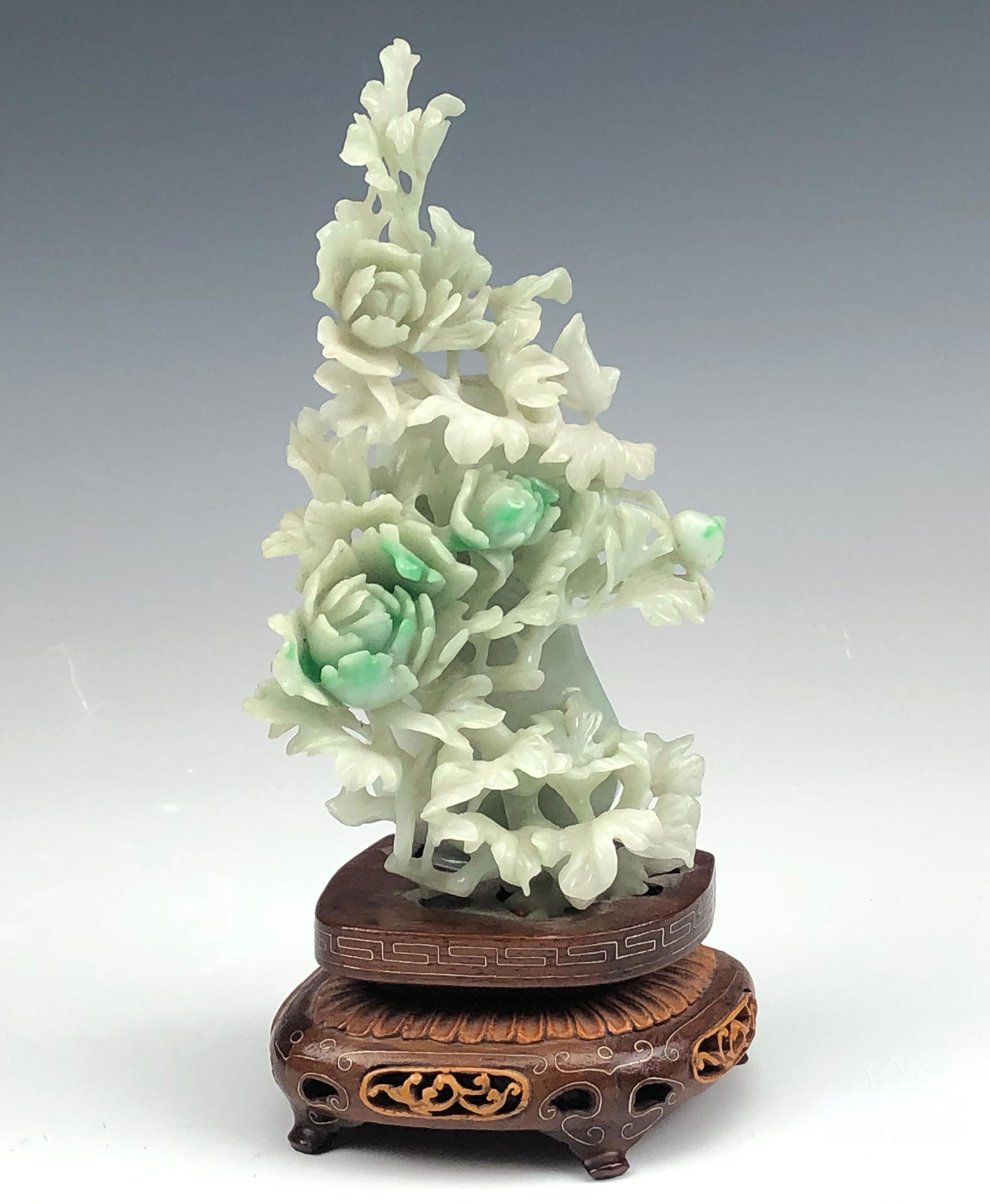 Chinese Celadon Jade Floral Motif Lidded Vase (1 of 9)