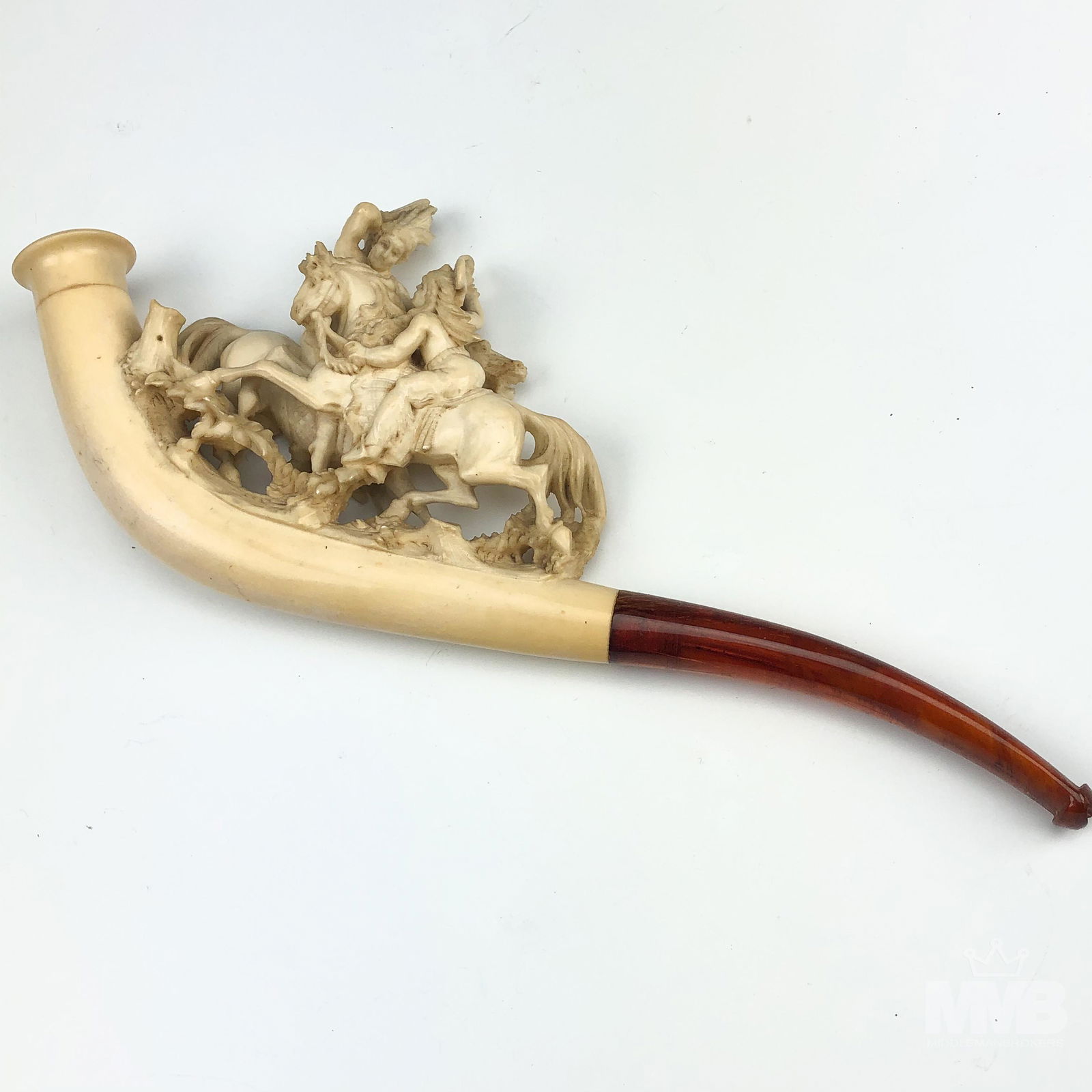 Meerschaum American Indian Horseback Pipe & Case (1 of 7)