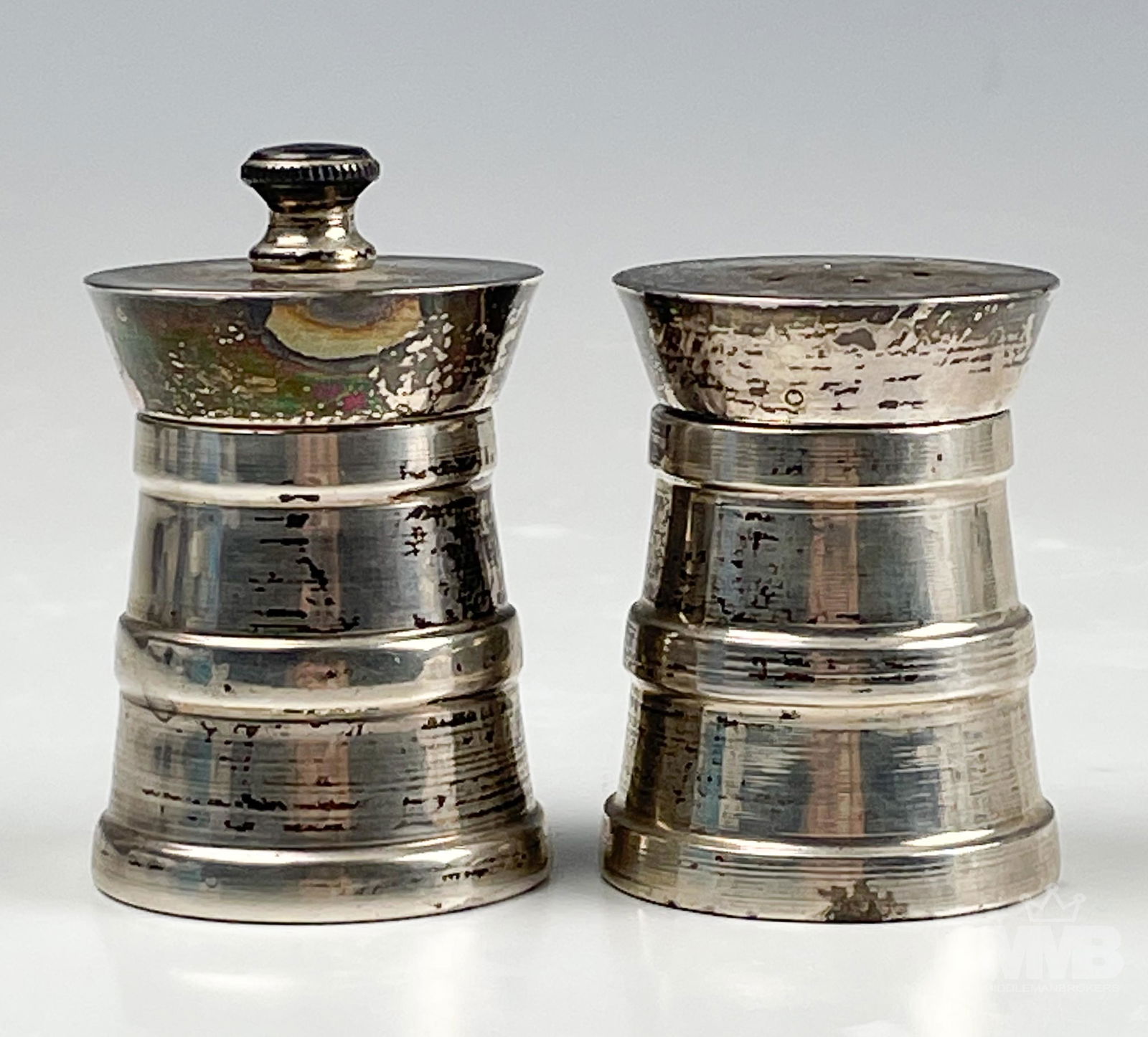 Tiffany Co Sterling Silver Salt Shaker Pepper Mill (1 of 4)
