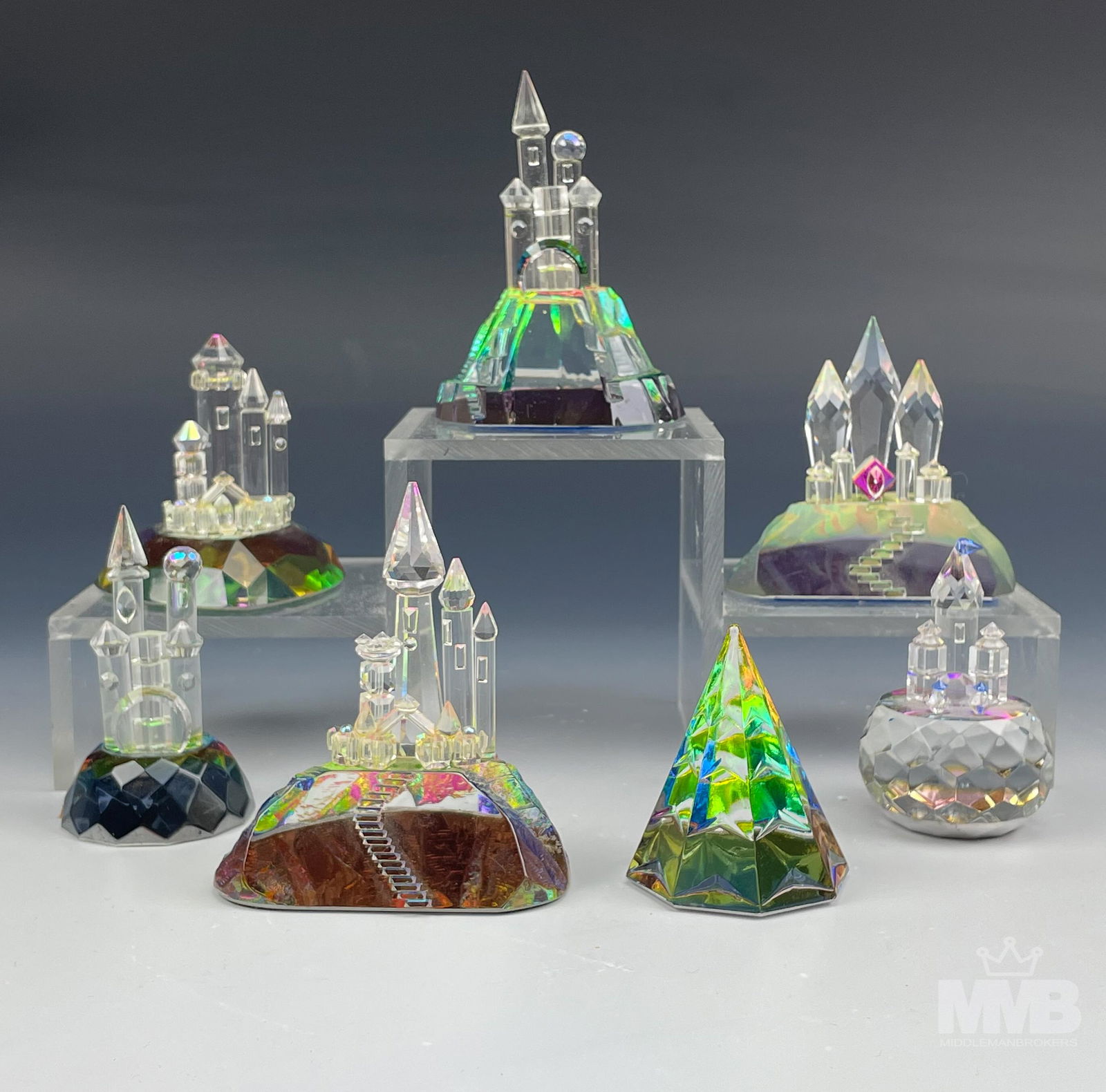 7 Spoontiques Crystal Fairy Tale Castle Figurines (1 of 5)