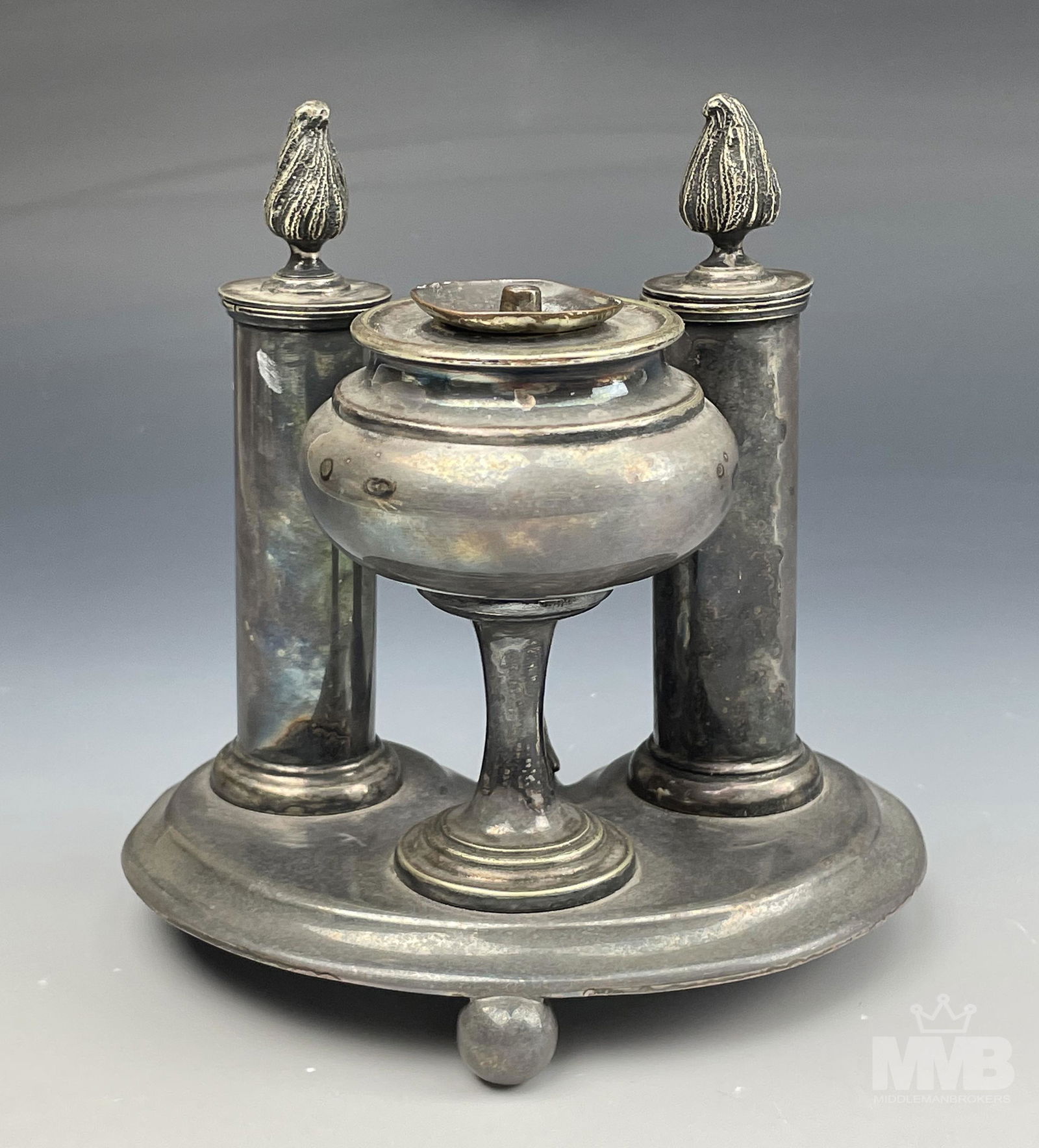 Vintage William Hutton Silver Plated Oil Lamp (1 of 5)