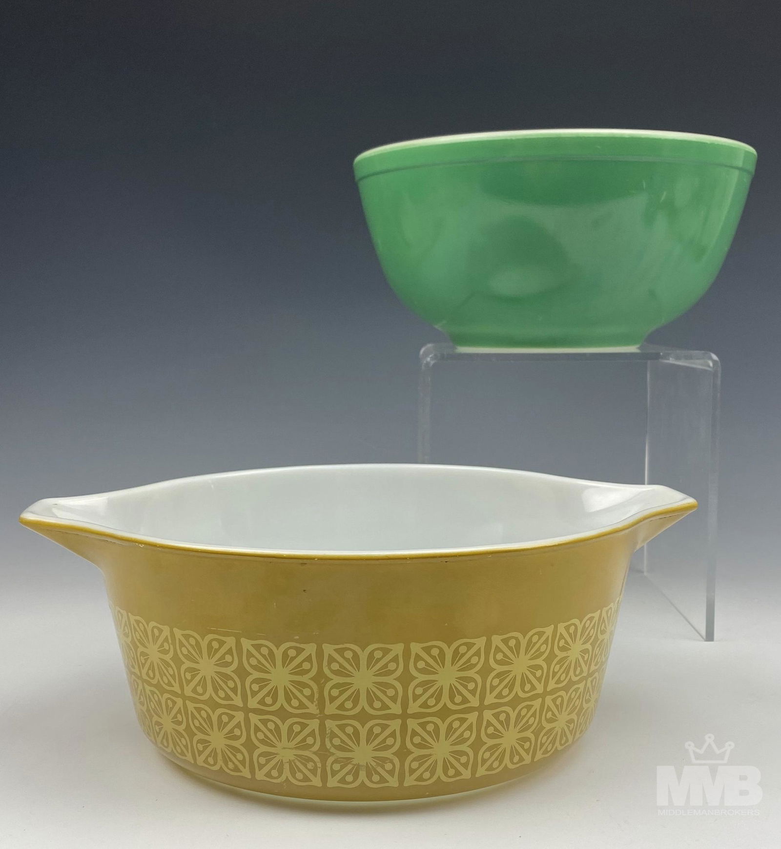 Pyrex Autumn Floral & Green Glass Mixing Bowls LOT (1 of 5)