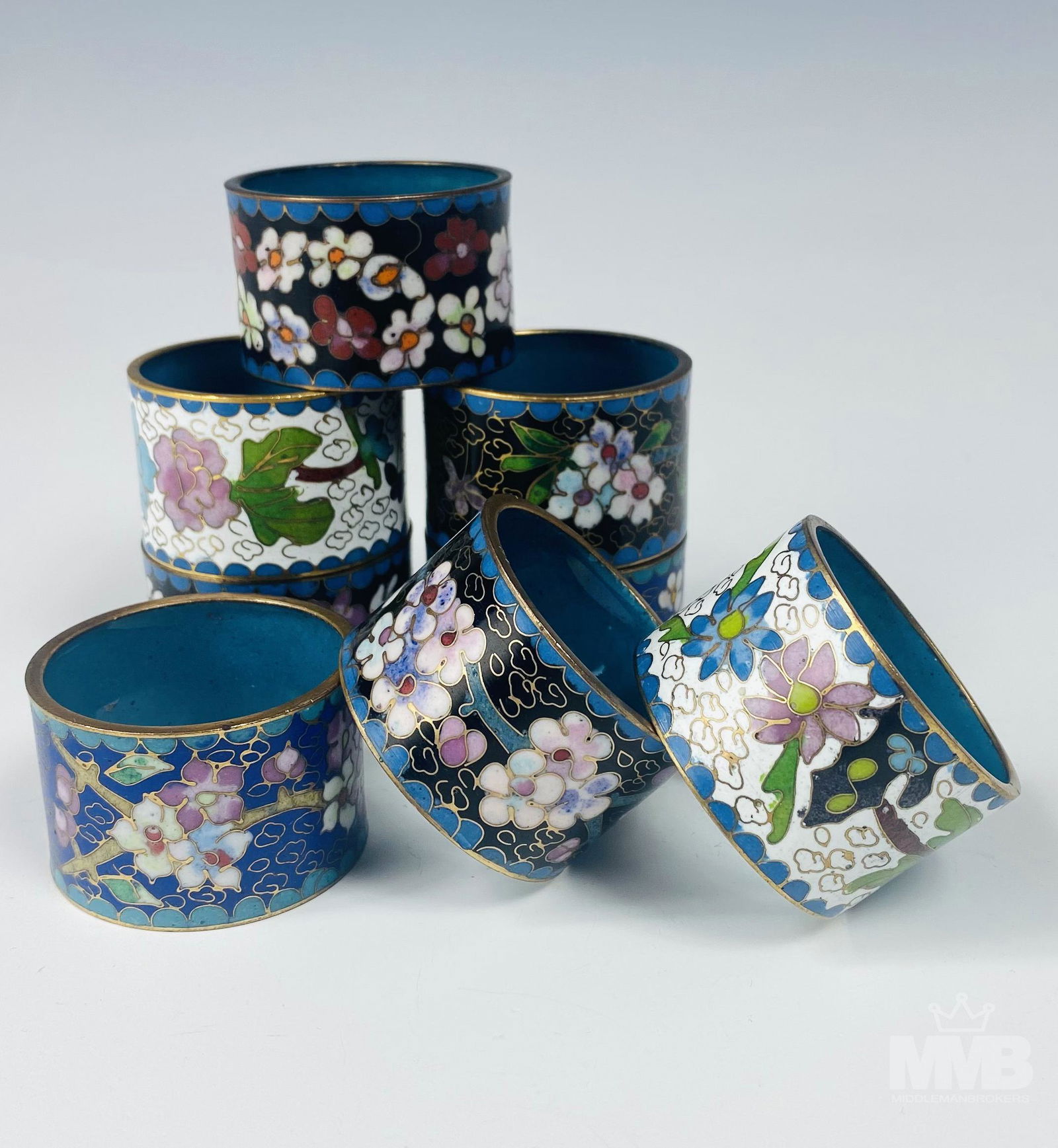 8 Chinese Export Cloisonne Enamel Napkin Rings LOT (1 of 6)