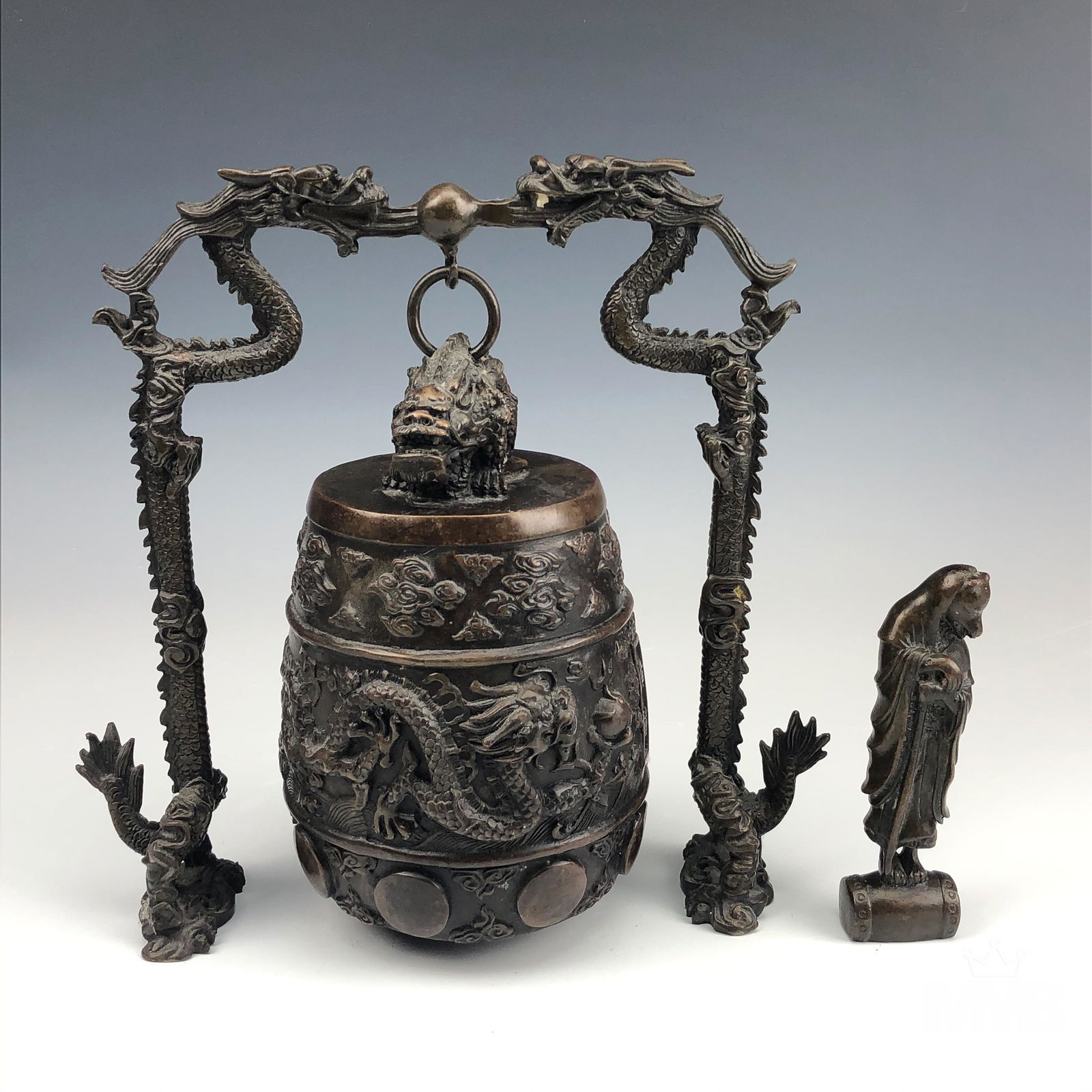 Ancient Chinese Imperial Dragon Bronze Ritual Bell (1 of 7)