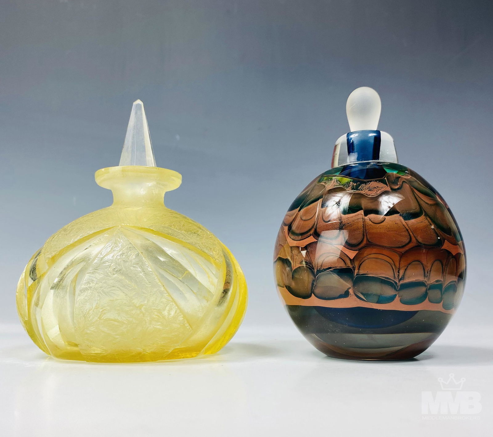 Studio Art Glass & Crystal Perfume Scent Bottles (1 of 10)