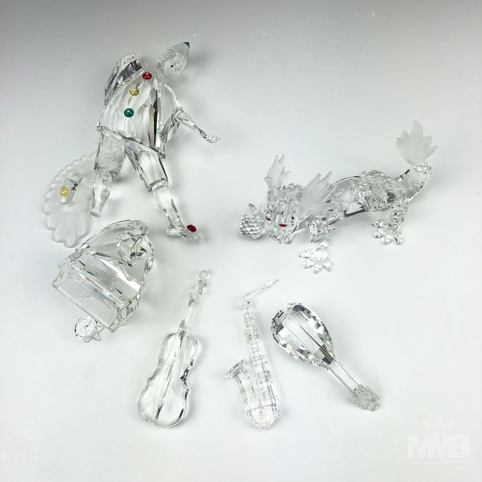 Estate Collection Lot 6 Swarovski Crystal Figurine (1 of 8)