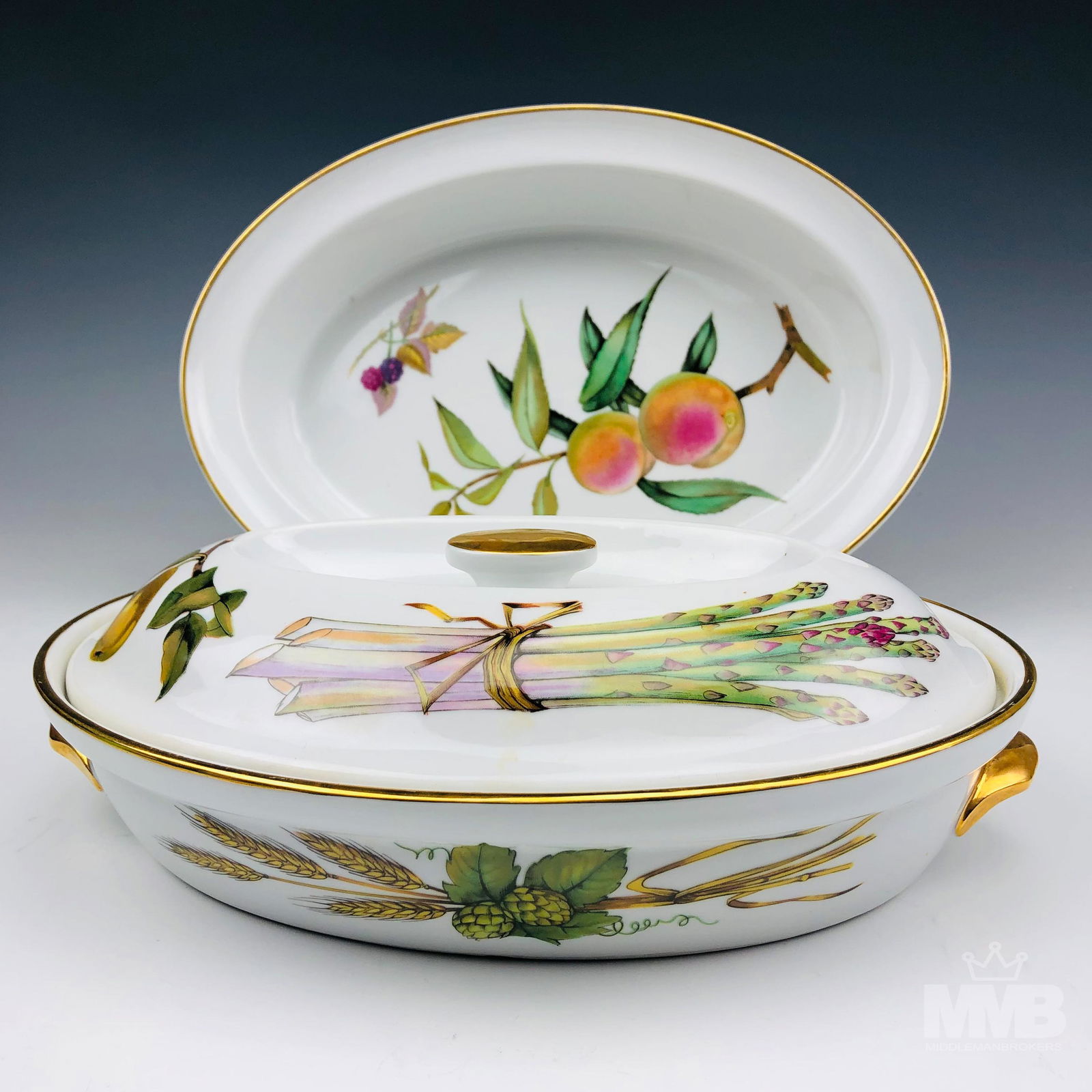 Royal Worcester Evesham Gold Casserole Oval Baker (1 of 3)
