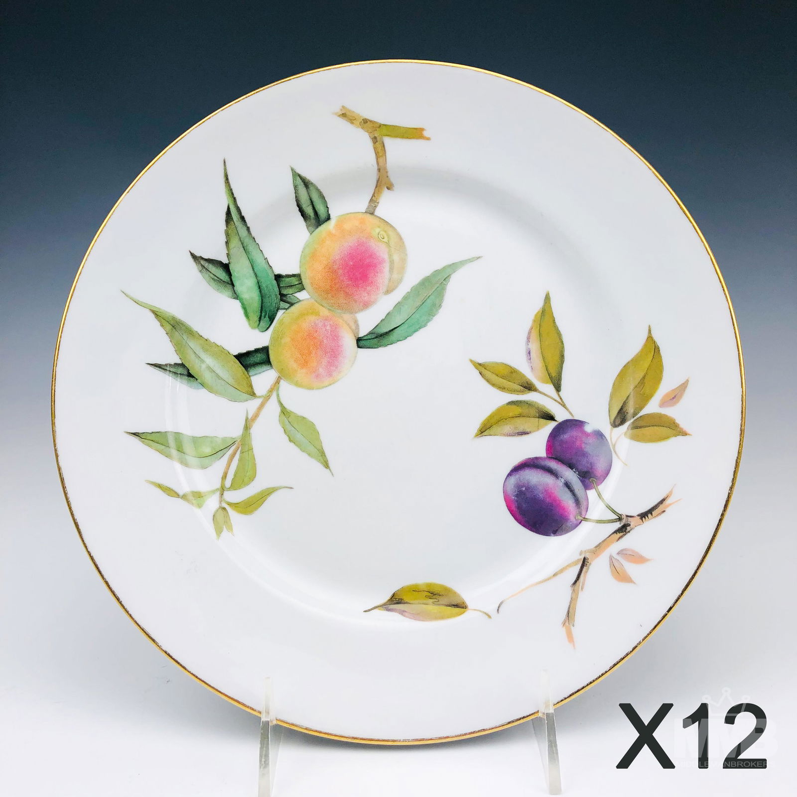 12 Royal Worcester Evesham Gold Dinner Plates 10" (1 of 2)