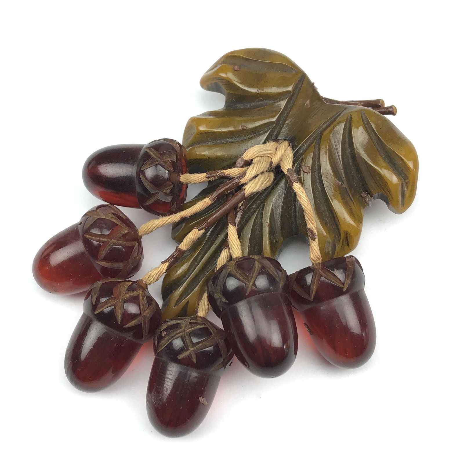 Art Deco Bakelite Acorn Oak Leaf Womens Brooch Pin (1 of 2)