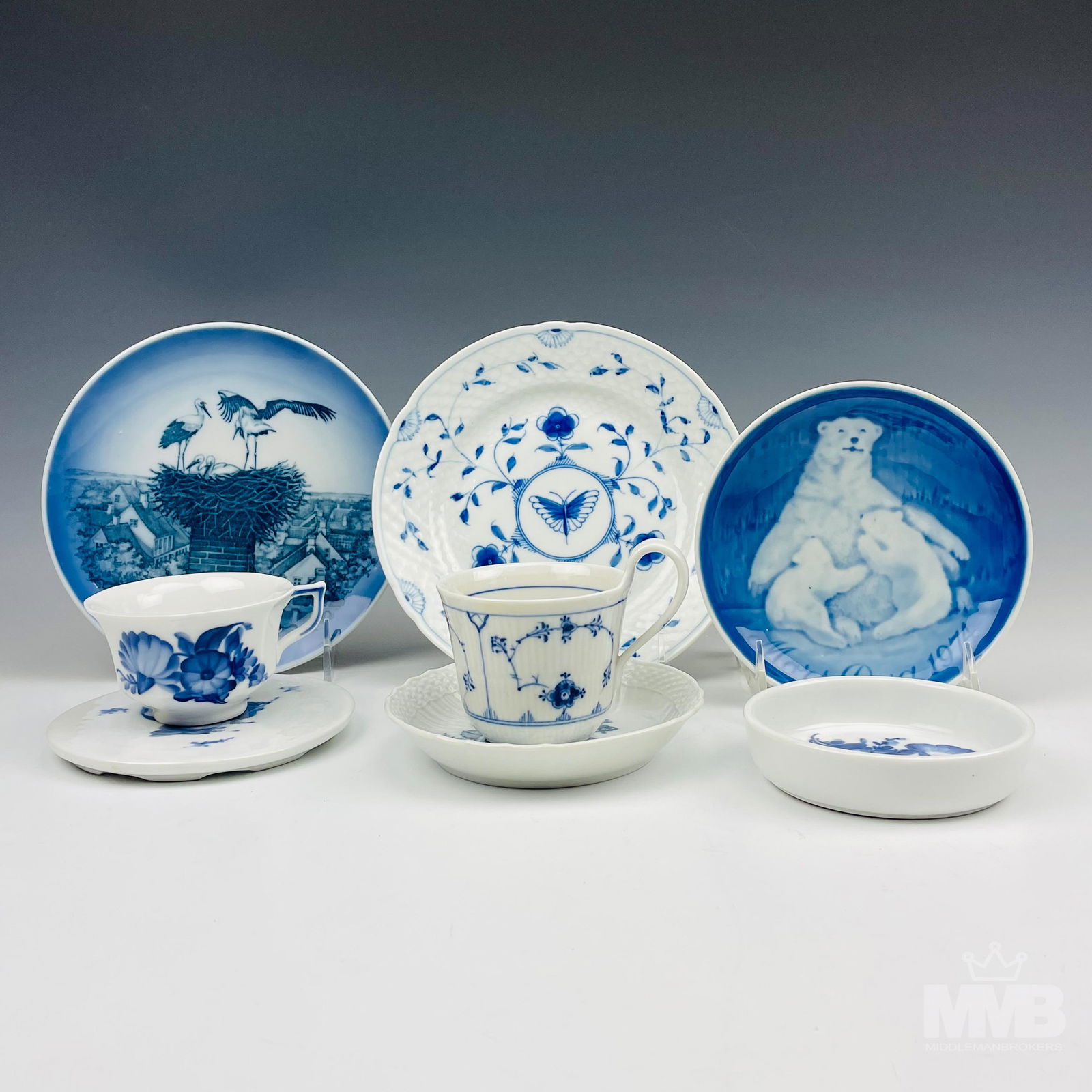 Royal Copenhagen Bing Grondahl Cups Plates Trivet (1 of 11)