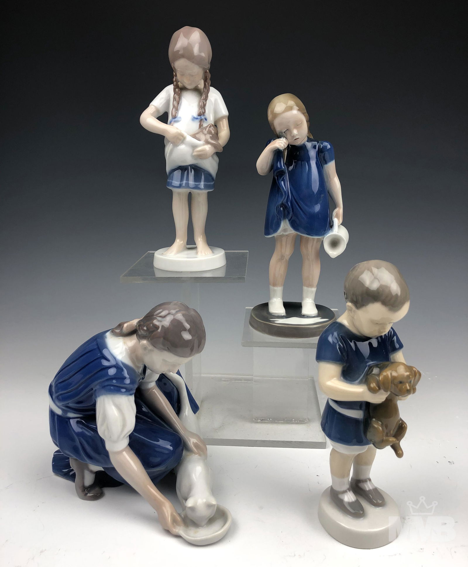 Bing Grondahl B&G Danish Porcelain Figurines LOT 4 (1 of 6)