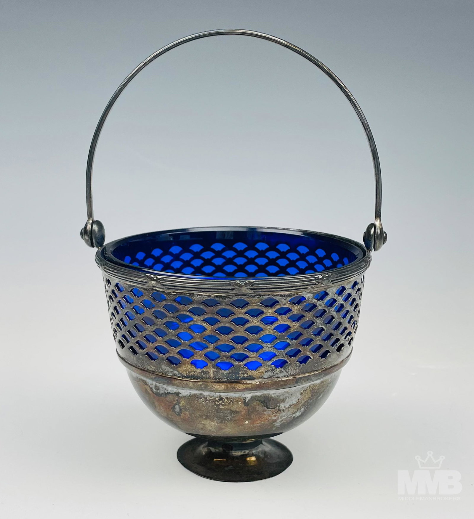 Meriden Brittania Sterling Basket w/ Glass Insert (1 of 4)