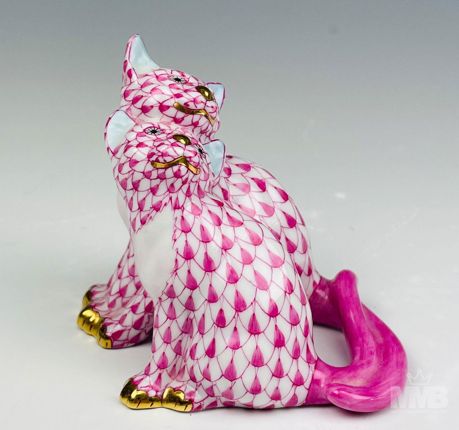 Herend Raspberry Pink Fishnet Cat Kittens Figurine (1 of 5)