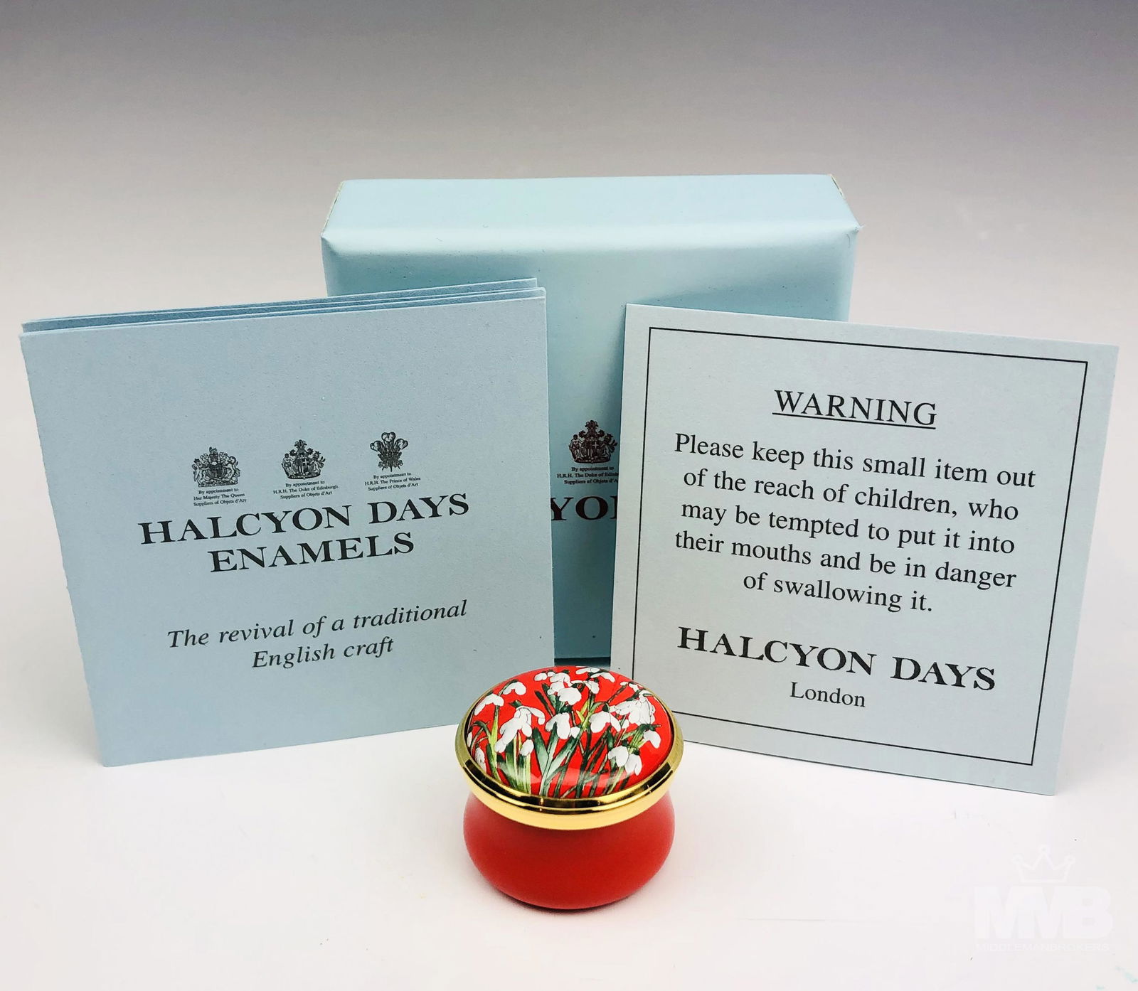 Halcyon Days Enamel White Lily Trinket Pill Box (1 of 4)