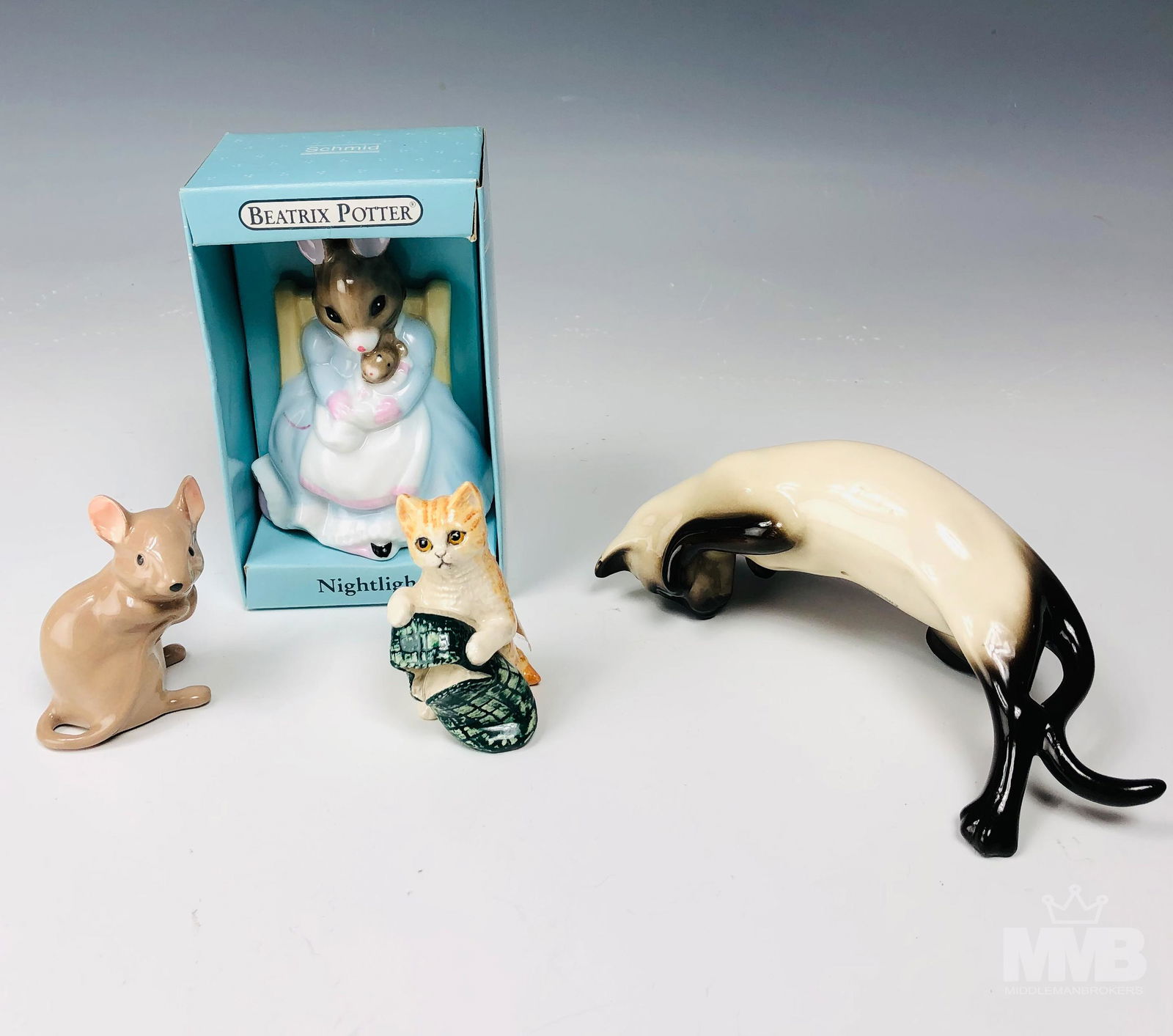 Beswick Royal Doulton Schmid Mouse Cat Figurines (1 of 7)