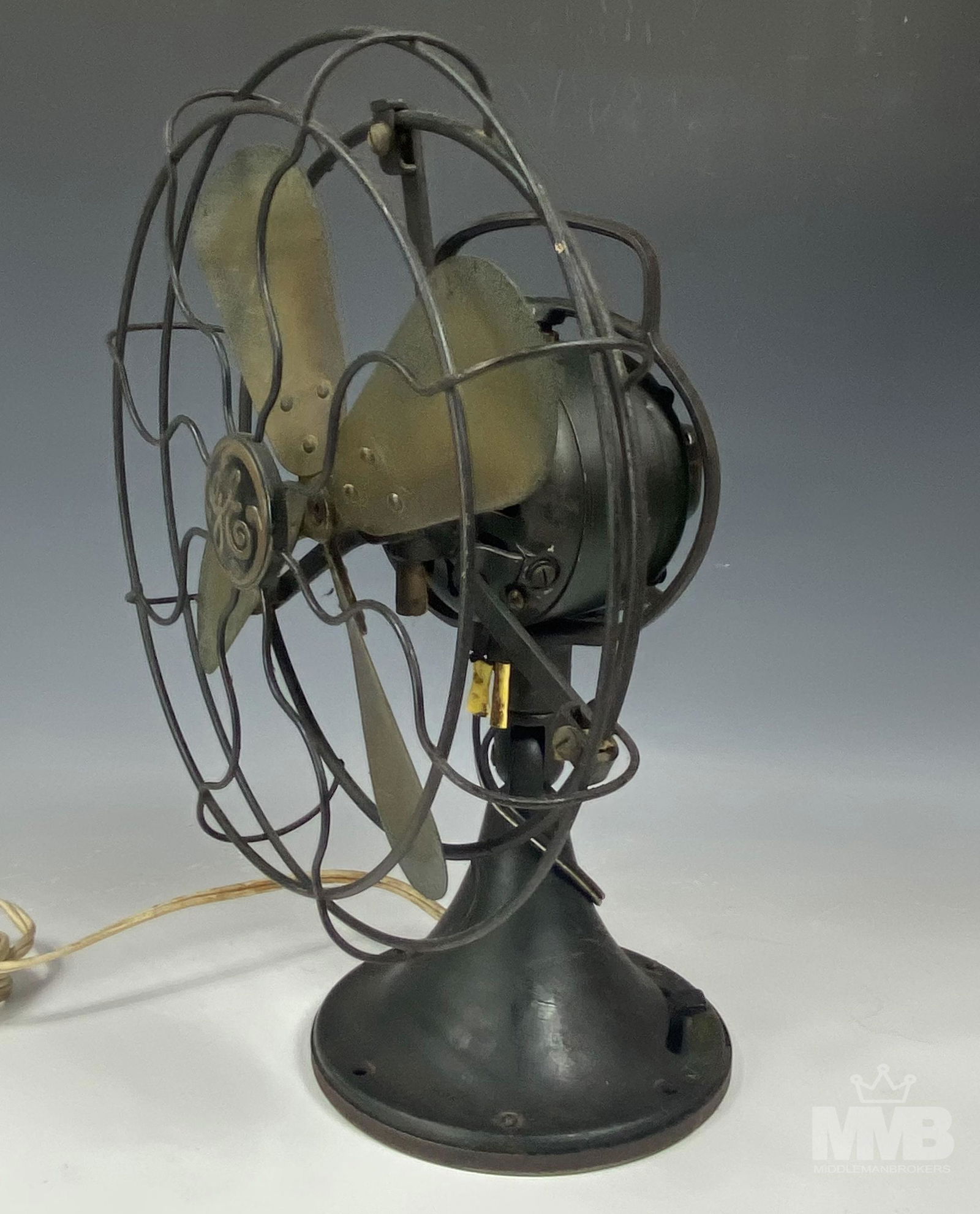 Samson United Model 1046 N Rubber Blade Electric Fan