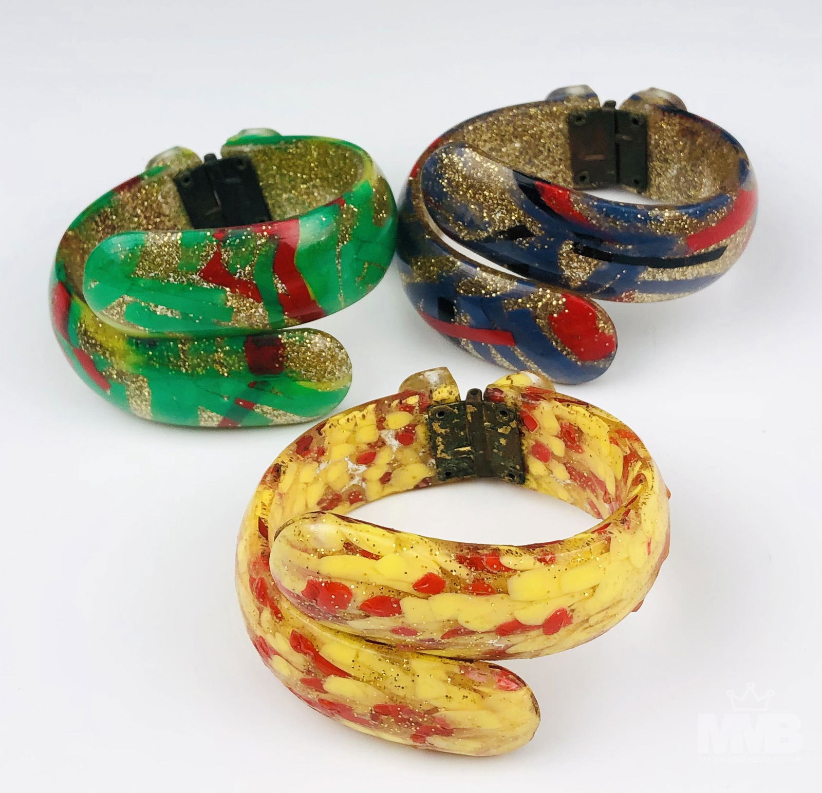 3 Lucite Cased Gold Dust Hinged Bangle Bracelets (1 of 10)