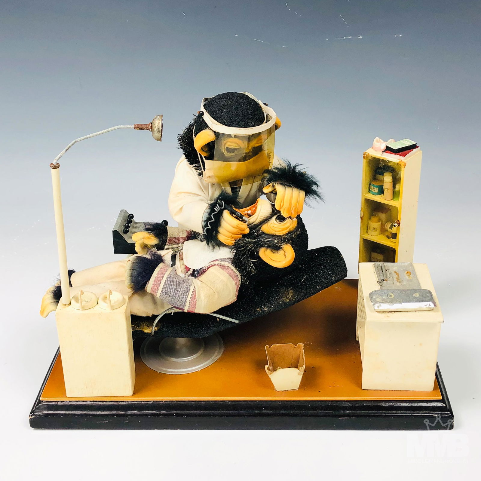 Chimp Monkey Dentist w/ Patient Plastic Sculpture (1 of 10)