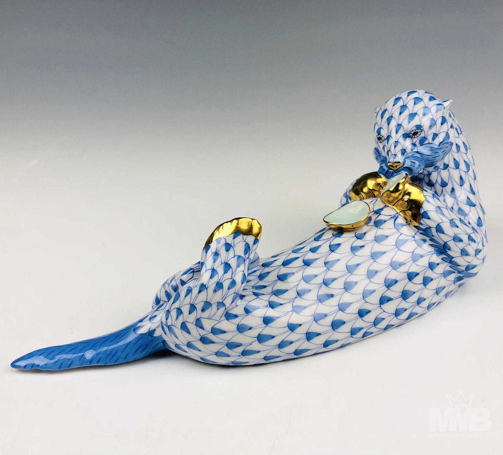 Herend Blue Fishnet Otter w/ Oyster Shell Figurine (1 of 6)