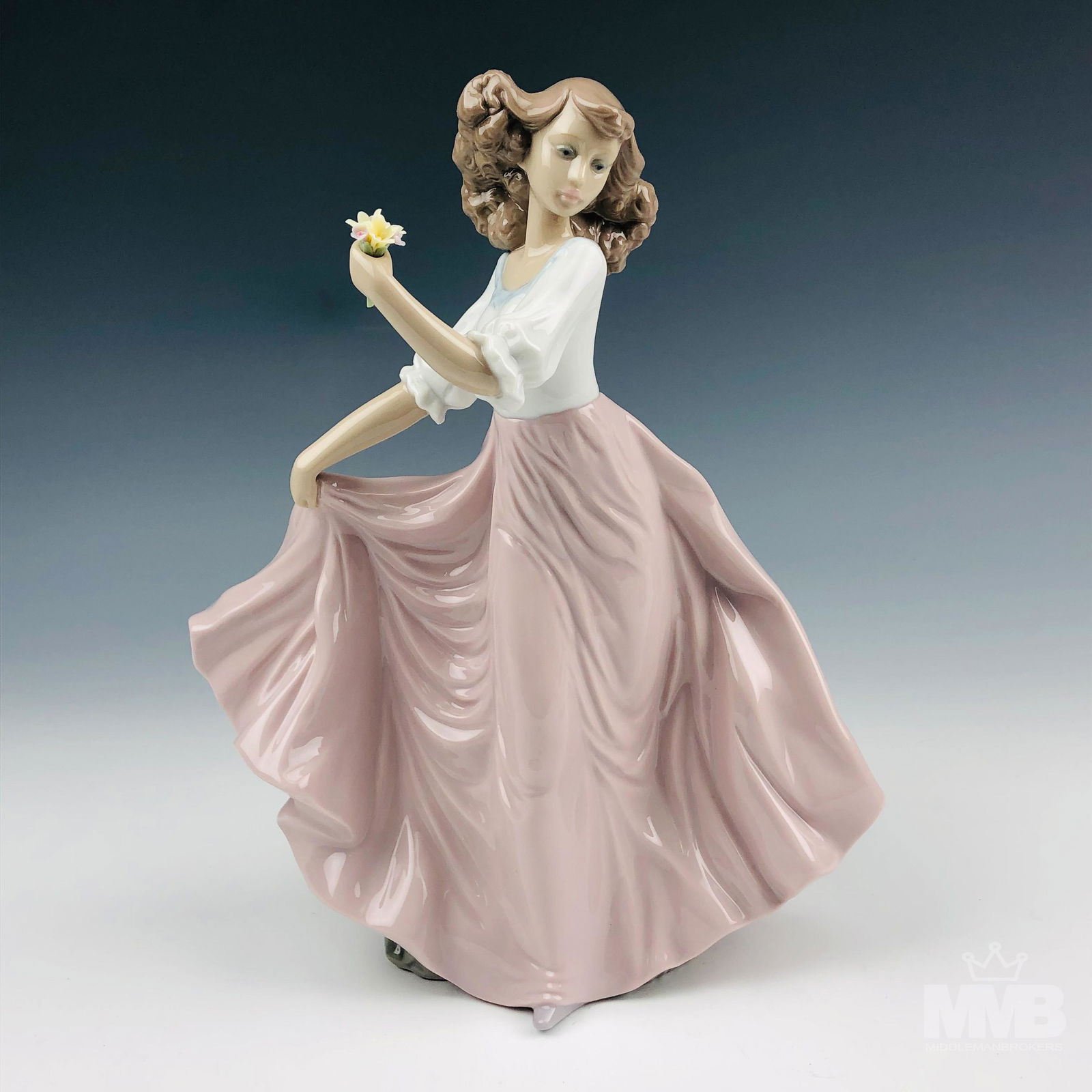 Lladro Summer Breeze #6543 Porcelain Girl Figurine (1 of 4)