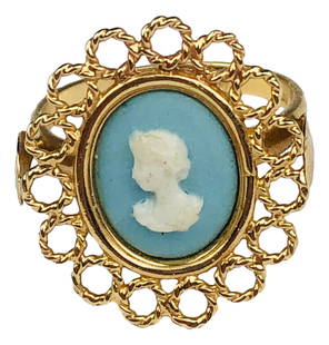 Rossana 14K Gold Carved Cameo Designer Ring Size 9: Center features a carved cameo mounted with a twist rope circle design around. Ring is size 9. Signed : stamped Rossana Italy 14K. Total weight : 4.5 grams.Condition: Good overall condition having