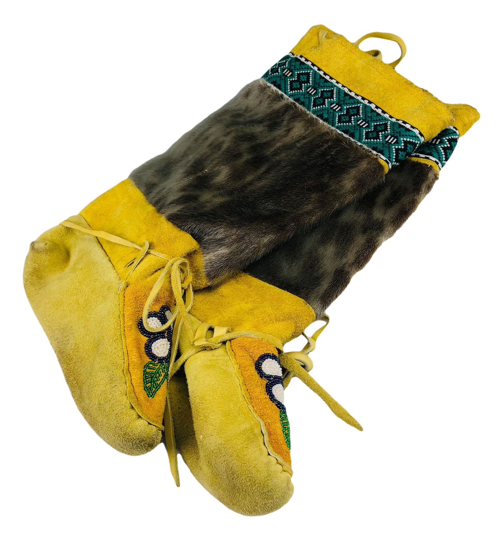 Pair Native American Indian Leather Fox Moccasins (1 of 6)