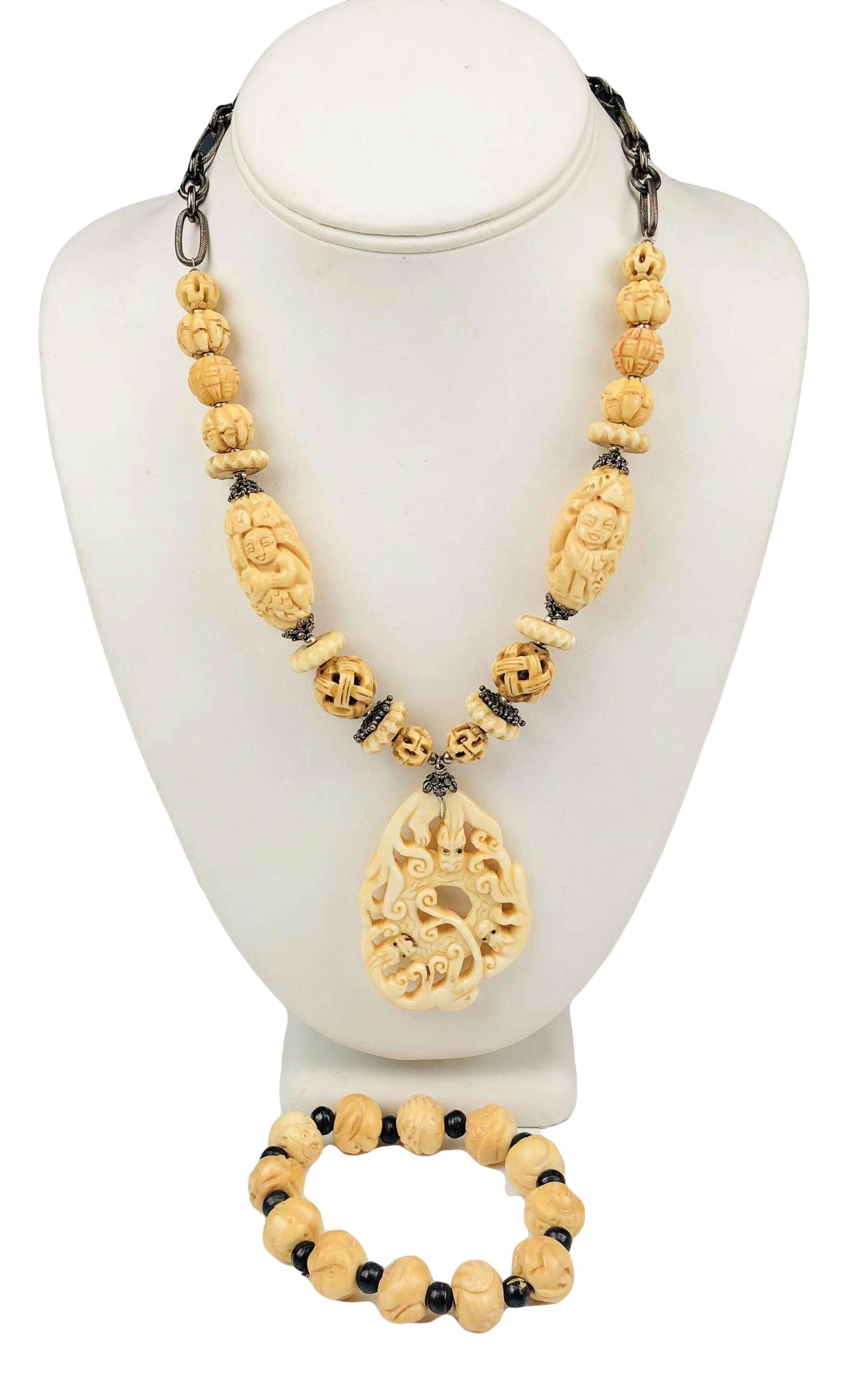 Amy Kahn Russell Sterling Carved Necklace Bracelet (1 of 7)