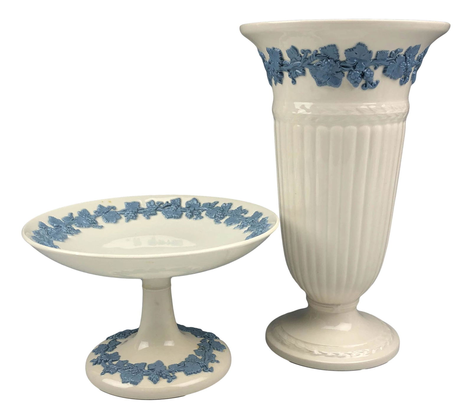 Wedgwood Queensware Blue Pedestal Dish & Vase (1 of 6)