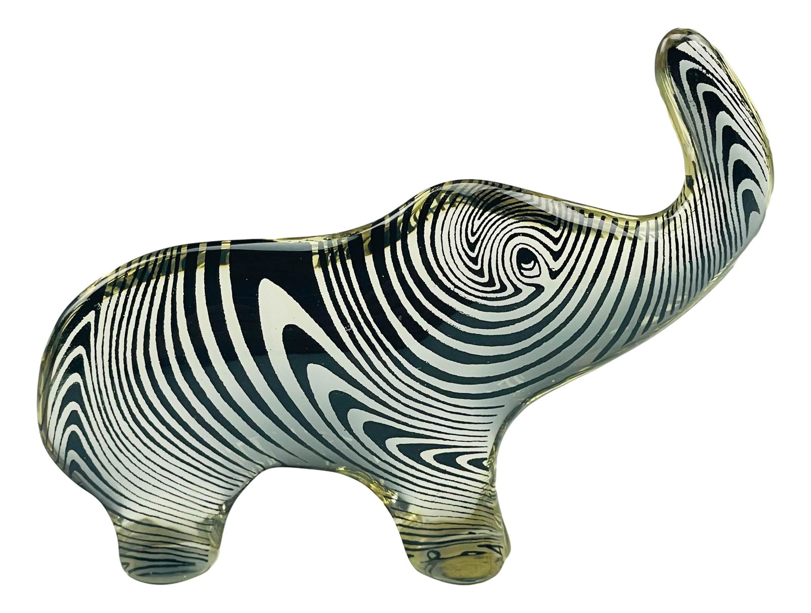 Abraham Palatnik Lucite Op Art Elephant Sculpture: Features an elephant in standing pose with raised trunk. Composition executed in lucite medium by Brazilian born abstract artist Abraham Palatnik ( 1928-2020 ). Inventor, designer and a giant pioneer