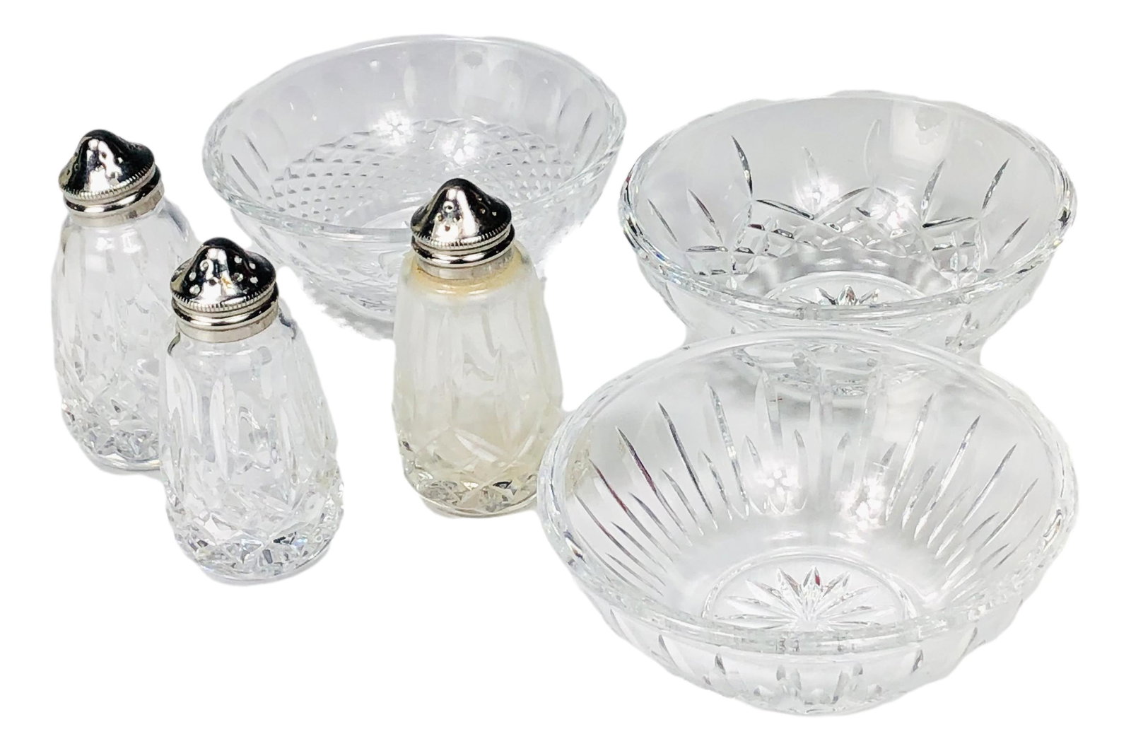 Lot 6 Waterford Crystal Salt Pepper Shakers Bowls: Estate collection of six signed Waterford Irish cut crystal art glass. Lot includes (3) table salt and pepper shakers. Modeled in their Lismore pattern. Measures 3.5" x 1.75" x 1.75"; (1) round bowl m