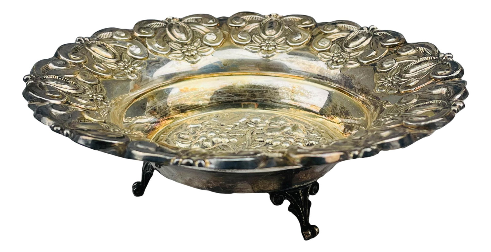 Sterling Silver 925 Art Nouveau Candy Serving Dish: Of simple rounded form with ornate raised relief repose decorations. The scalloped rim with oval cartouches, scroll and floral motif. Center graced with grape cluster, leaf, vine and fruit designs. Mo