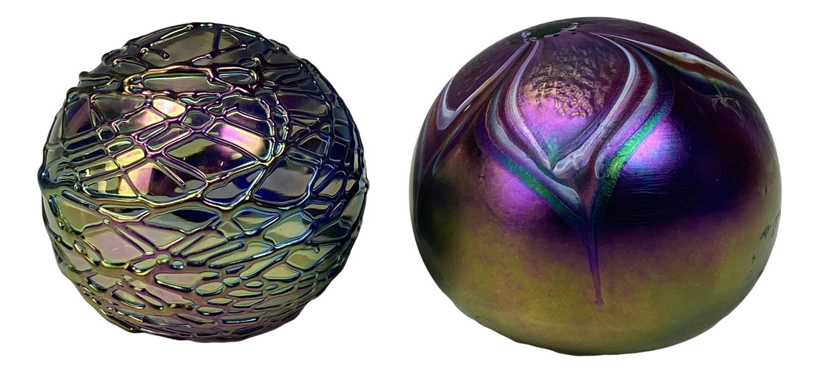 Mount St Helen & Glass House Designer Paperweights (1 of 4)