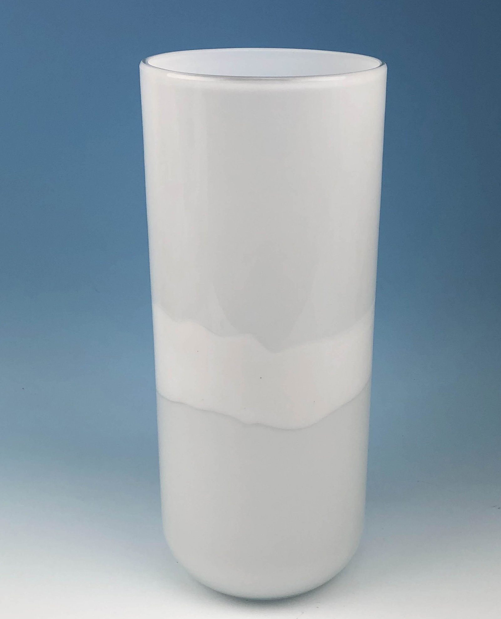 Livio Seguso (1930- ) Murano Art Glass Vase SIGNED: Livio Seguso ( Italian, 1930 - ) celebrated glass artisan having been a pupil of Alfredo Barbini as well as being an assistant. Design features a cylinder shaped form in white coloration with a milky 