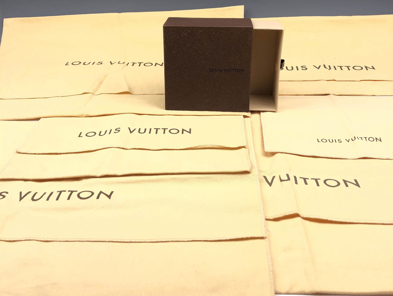 Louis Vuitton Drawer Box & Dust Cover Bag LOT (1 of 4)