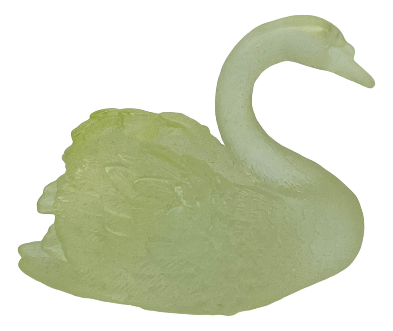 Daum French Art Glass Pate de Verre Swan Figurine: Crafted of fine quality French pate de verre art glass. Realistic design of a swan in frosted glass. Signed Daum France. Dimensions: 2.5 X 3.25 X 2 in. Condition: Good condition with mild surface