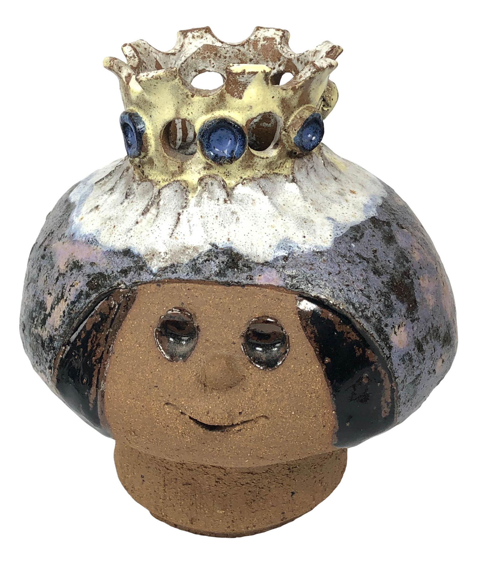 Studio Art Pottery Figural ROYAL QUEEN Vase SIGNED: Mystery Artist (20th to 21st Century). An original studio art pottery vase. A figural work modeled as a queen wearing a stylized crown. Glazed and unglazed ceramic earthenware, produced in a whimsical