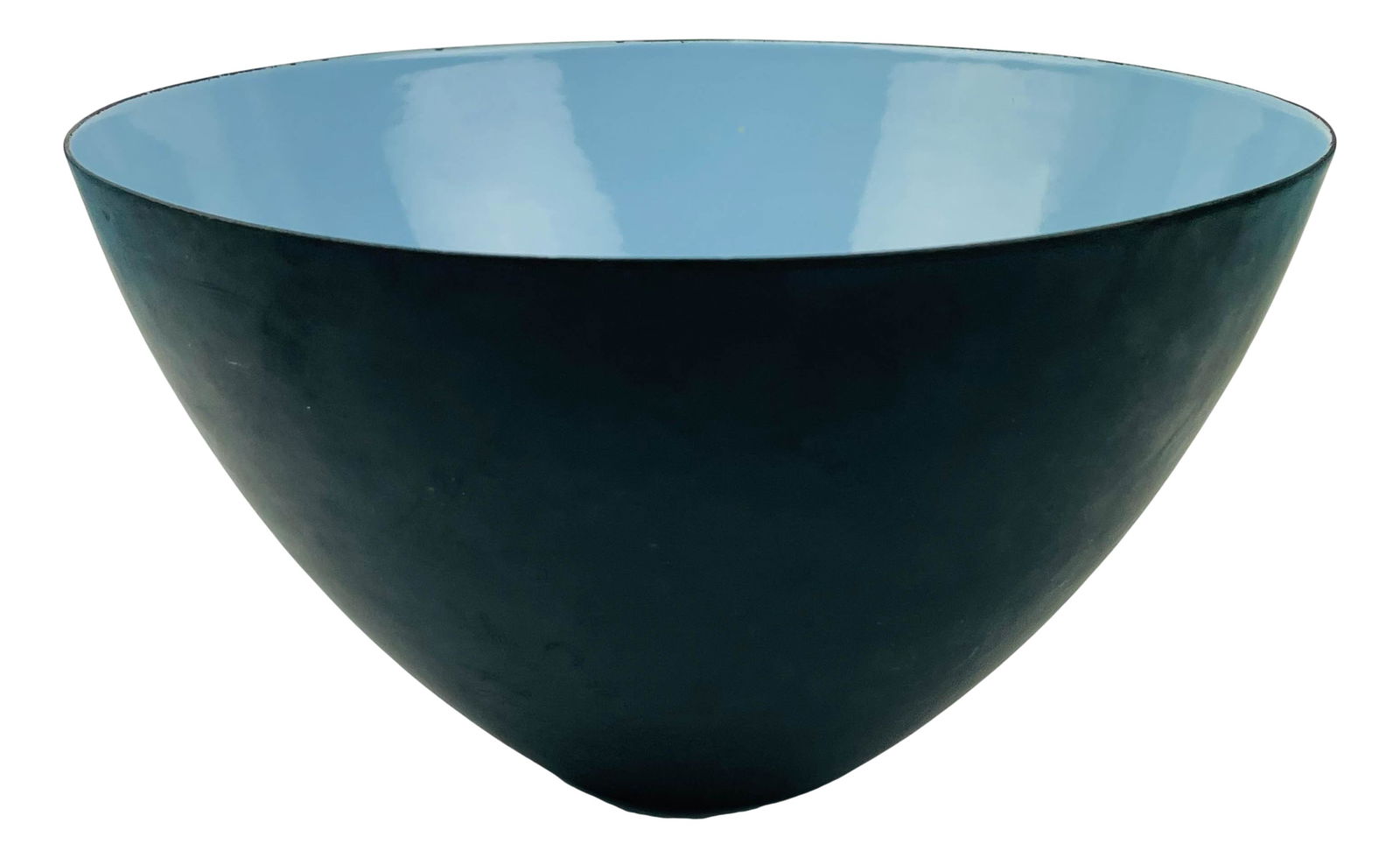 Herbert Krenchel Denmark Krenit Enamel Steel Bowl: Herbert Krenchel ( Danish, 1922 - 2014 ) ~ Civil Engineer who designed the famous "Krenit" bowl in 1953. Of generously large size, this bowl features a distinct design with its matte black exterior, a