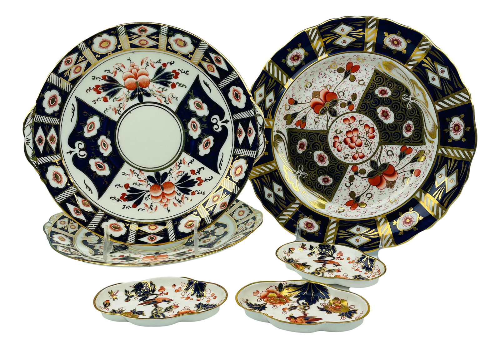 English Bone China Cake Plate Candy Dish 6pc LOT: Includes the following antique English bone china articles. 3 x Coalport "Hong Kong" pattern scalloped candy nut dish bowls. 2 x Sutherland China cake plates with an Imari influenced pattern. 1 x Carl