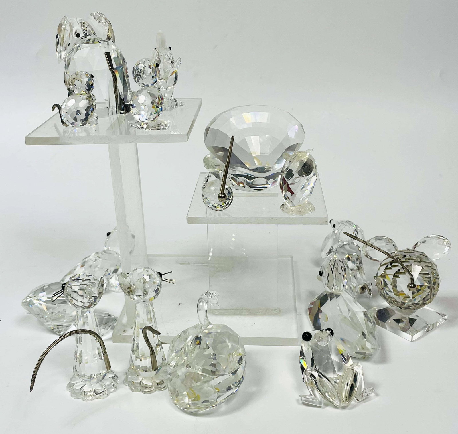 Swarovski Crystal Animal Figurines 15pc Estate LOT: Estate collection of 15 assorted Swarovski crystal miniatures. Lot Includes ~ 1 x Mini Owl. 1 x Cockerel / Mini Rooster. 1 x Mini Mouse. 1 x Mini Cat. 1 x Mini Drake. 1 x Frog Prince. 1 x Large Dachsh