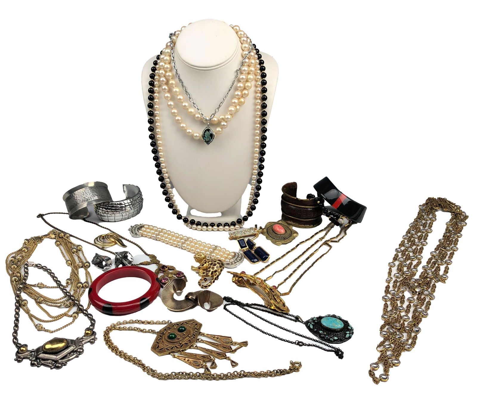 Costume Jewelry 29pc Necklace Bangle Pin LOT (1 of 9)