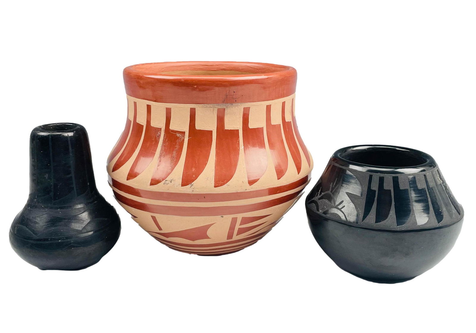 Native American Indian Redware Blackware Vase LOT (1 of 7)