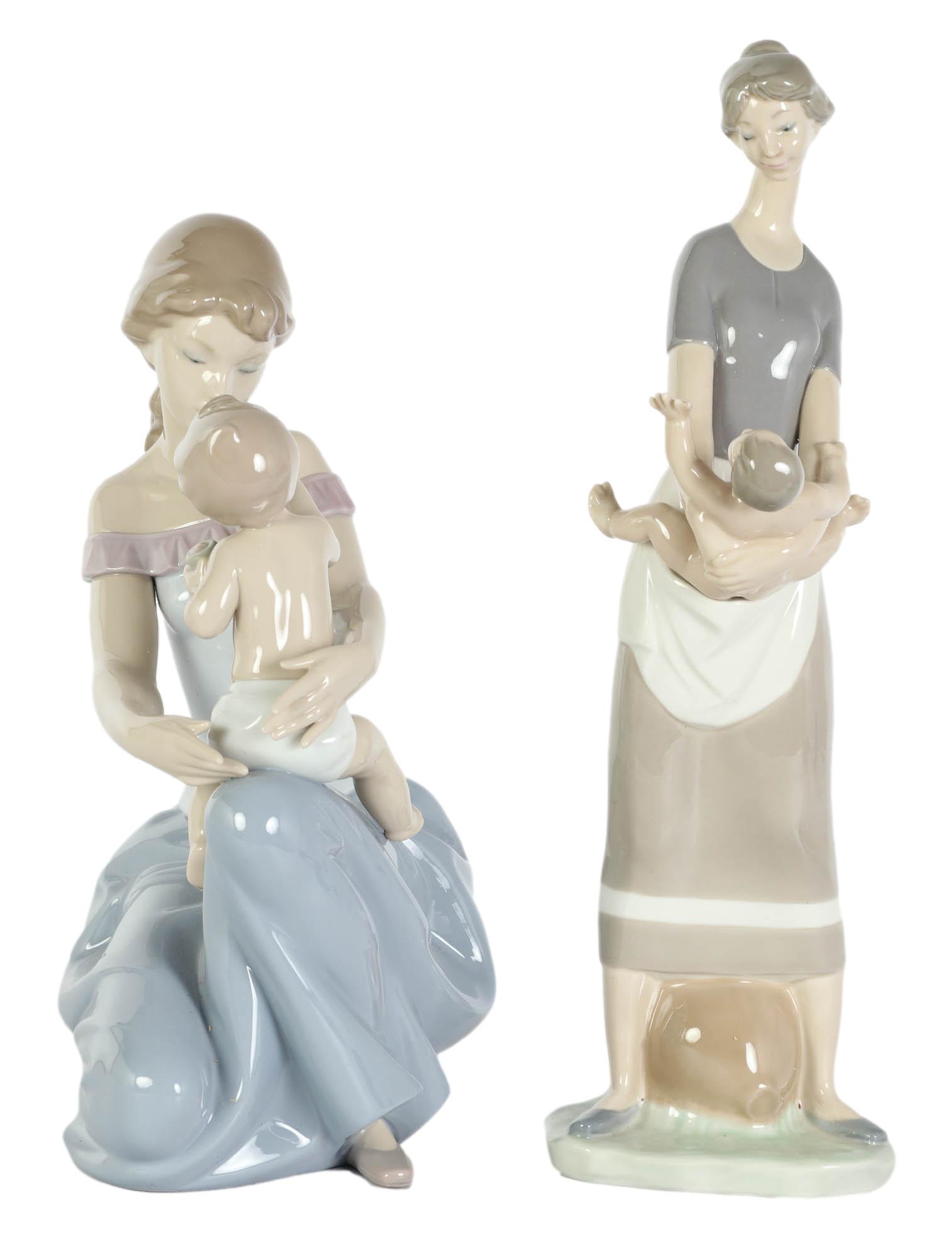 Lladro Mother w/ Child Porcelain Figurine 2pc LOT (1 of 5)