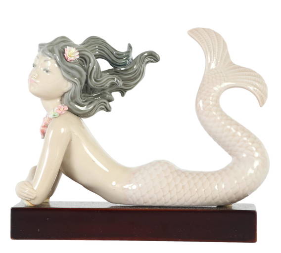 Lladro Fantasy 1414 Porcelain Mermaid Figurine