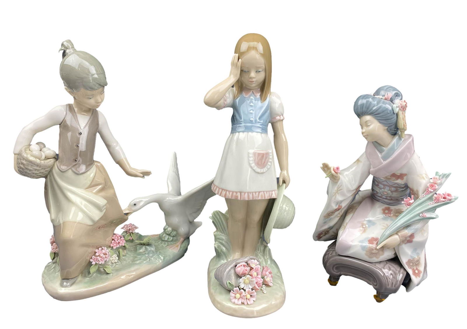 Lladro Curio Cabinet Porcelain Figurine 3pc LOT (1 of 5)